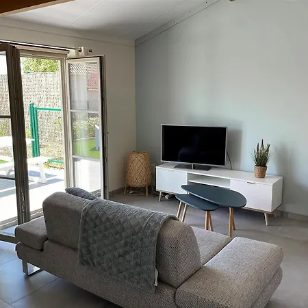 Charming With Enclosed Garden Koksijde